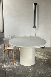 Table 03